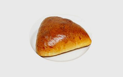 Пирожок с яблоком