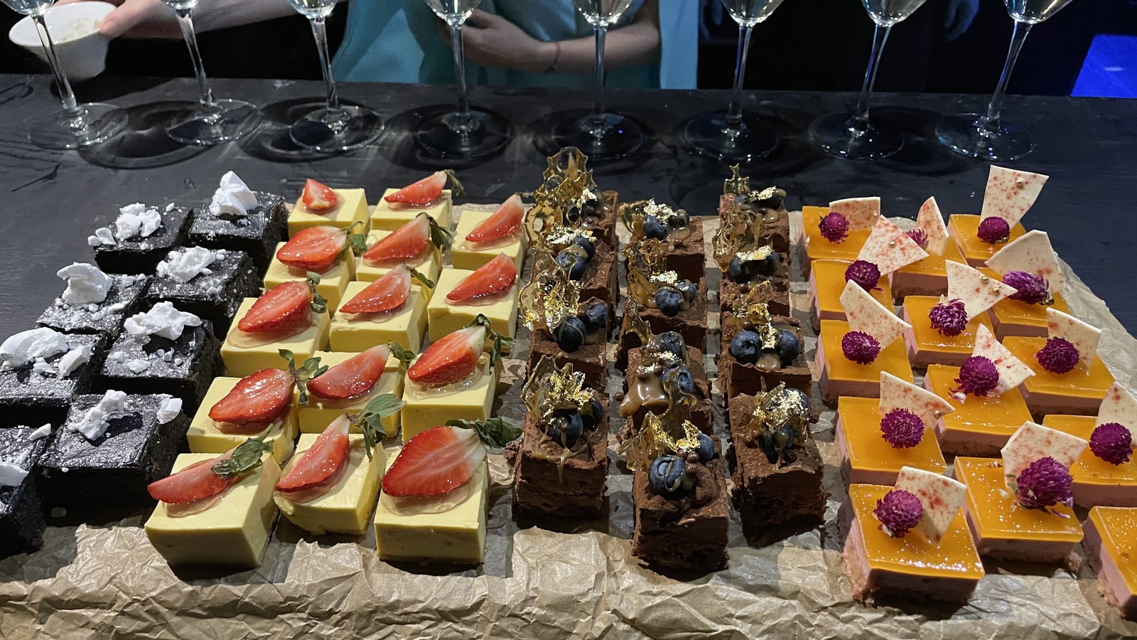 Кенди бар (Candy bar)