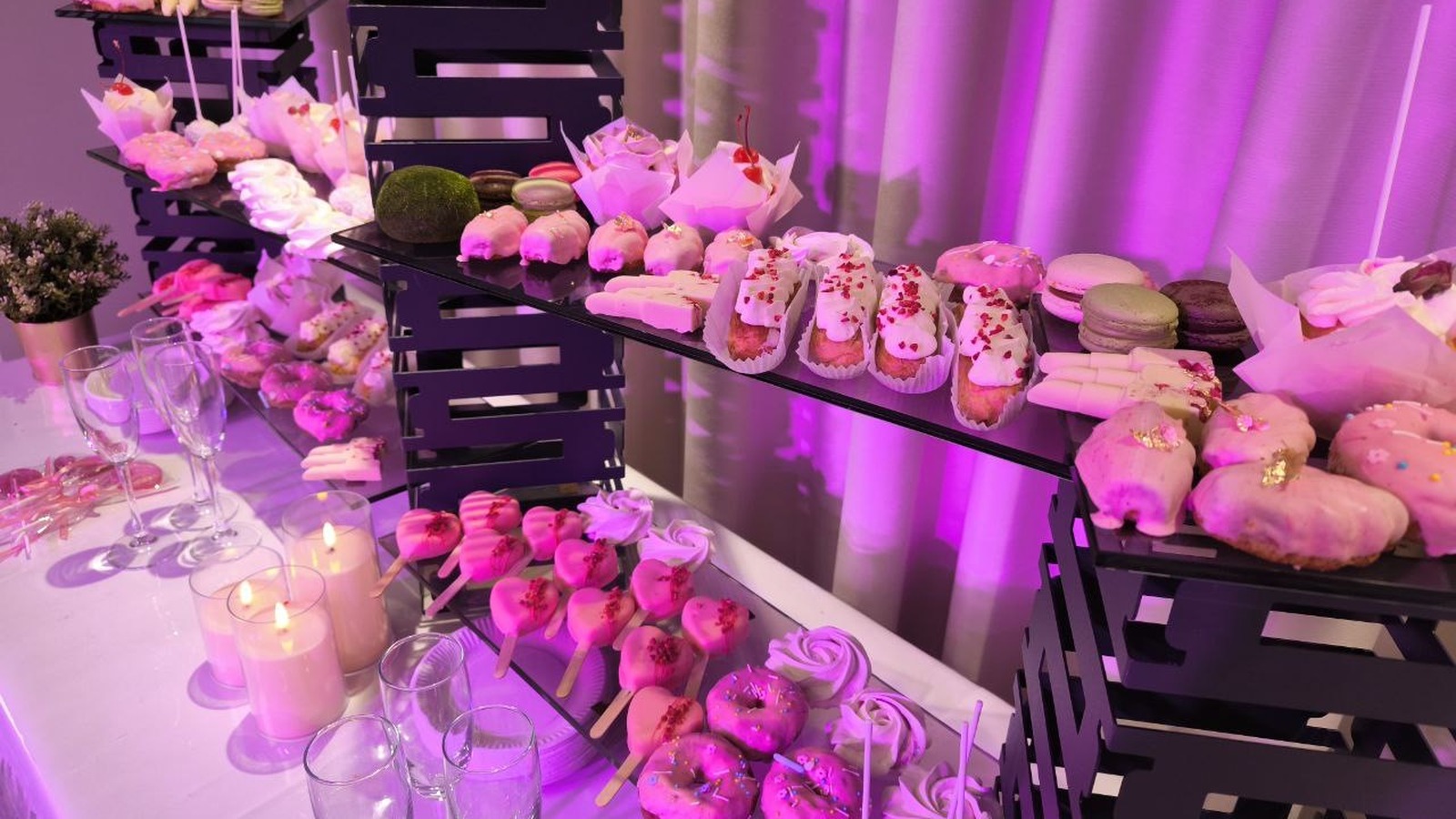 Кенди бар (Candy bar)